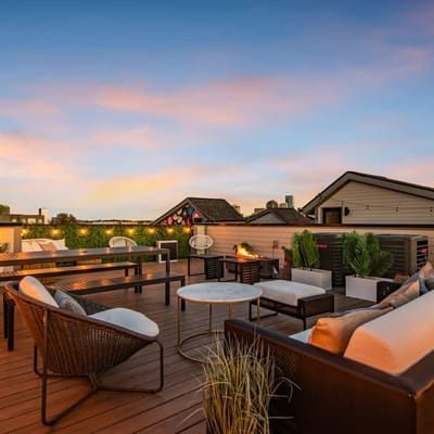 Luxury Home - Rooftop - Game Room - 1 mile to DT